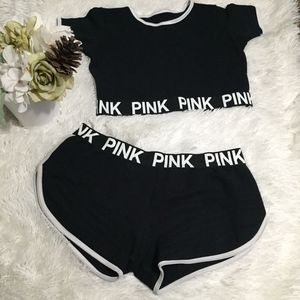 Crop top and shirts set
